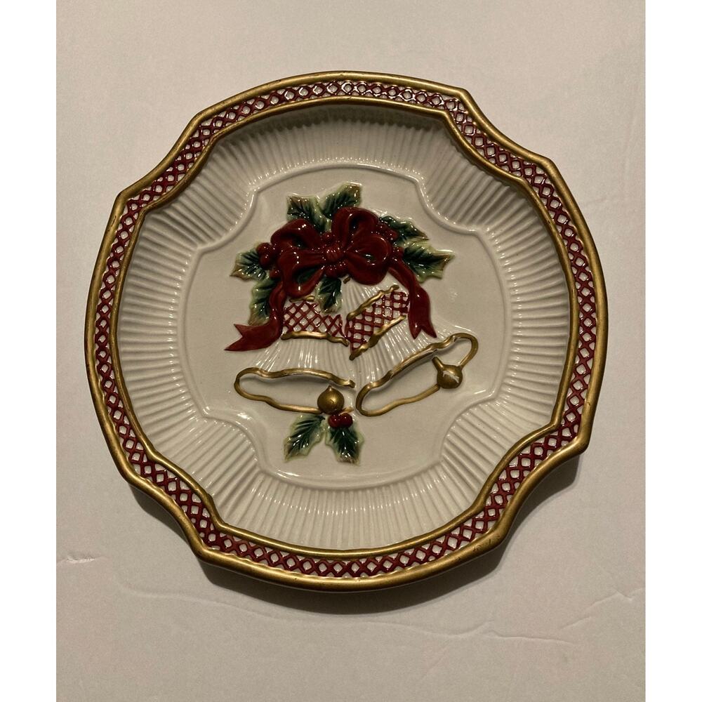 Fitz & Floyd Christmas Plate ~ Gold White Red‎ Green